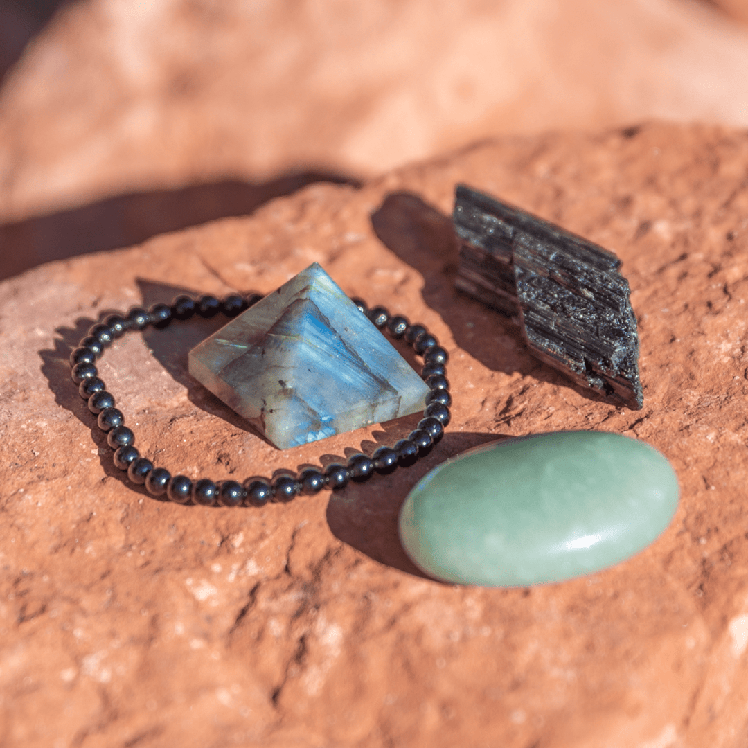 Protection Bundle: Labradorite - Black Tourmaline - Obsidian - Green Aventurine