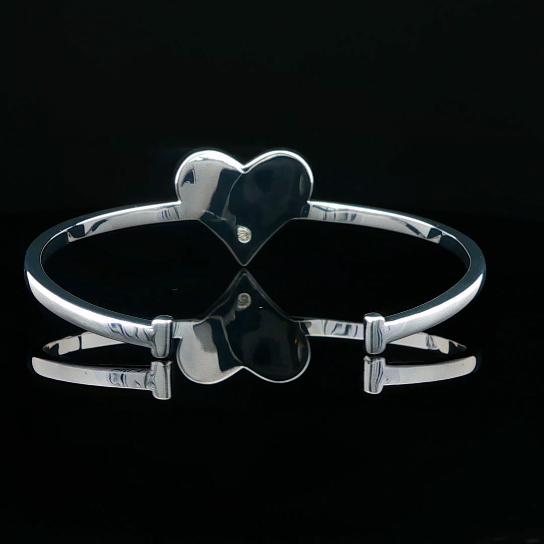Explorer Heart Cuff Bell Rock
