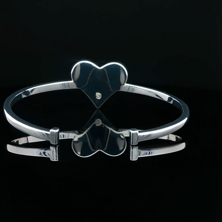 Explorer Heart Cuff Cathedral Rock