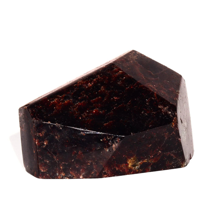 Garnet Faceted Form