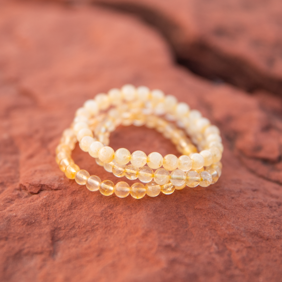 healing crystals: citrine bracelet in sedona, arizona used for energy healing
