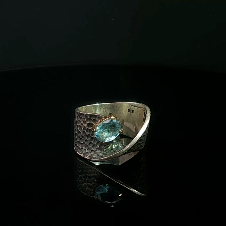 Artemis Ring