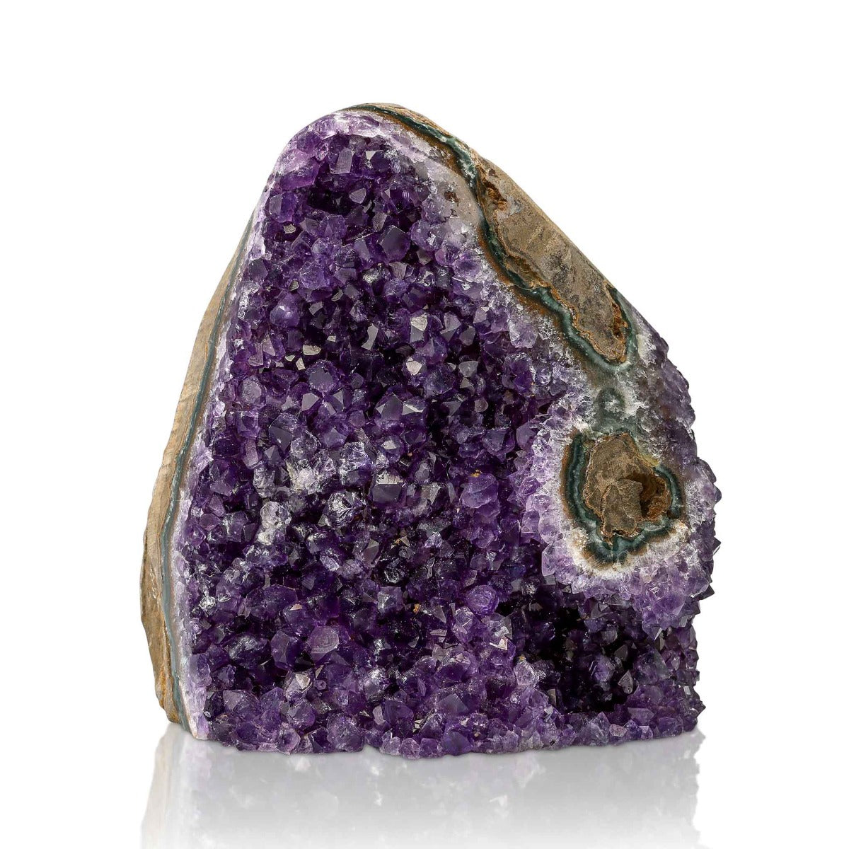 healing crystals: amethyst geode